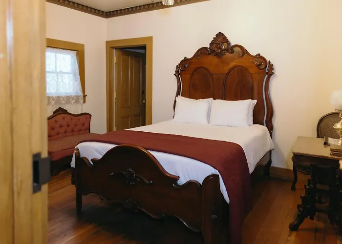 Cosmopolitan Hotel